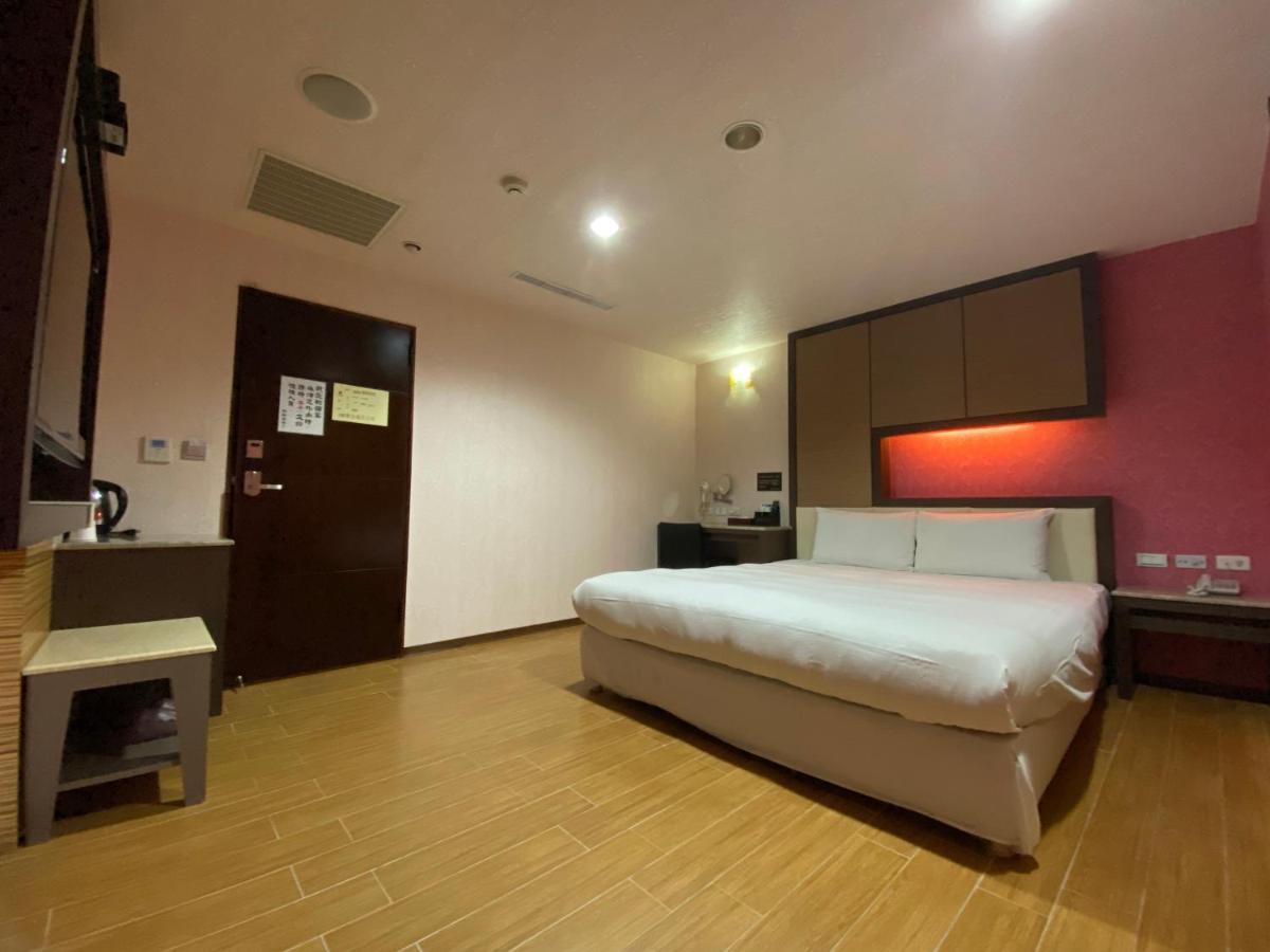 Hua Xiang Hotel -Zouying Гаосюн Екстер'єр фото